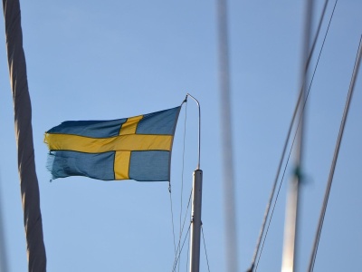 Służby w Szwecji zaostrzają walkę z gangami