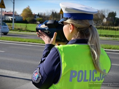 18-latka miała prawo jazdy dwa tygodnie i już straciła za prędkość