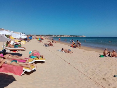 Po ilu dniach urlopu naprawdę zaczynamy odpoczywać? Eksperci podali konkretną liczbę