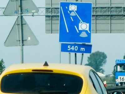 W Polsce stanęły dwa nowe fotoradary i jeden odcinkowy pomiar prędkości