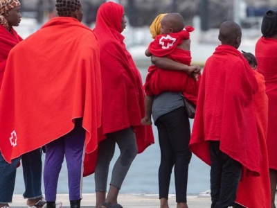 15 mln euro na opiekę nad małoletnimi migrantami na Wyspach