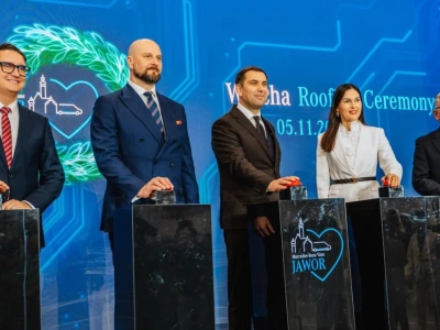 Fabryka Mercedes-Benz w Jaworze wchodzi w kolejną fazę budowy