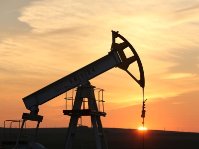 Świat odwraca się od rosyjskiej ropy. Azja zrywa kontrakty, Arabia kusi dużymi zniżkami