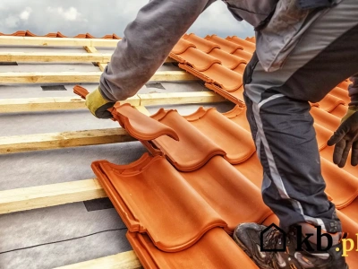 Ten materiał na dach zdecydowanie wyprzedza swoją konkurencję. Eksperci nie mają wątpliwości co wybrać