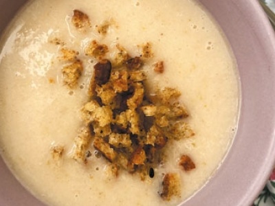 Ewa Wachowicz: Garus, czyli zupa jabłkowo-gruszkowa