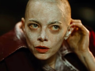 Bugonia – recenzja filmu. Uwierz w UFO