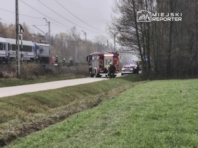 Wtargnięcie na tory zakończone śmiertelnym potrąceniem. Kobieta zginęła pod kołami pociągu