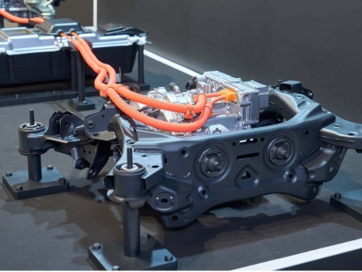 Honda rzuca wyzwanie elektrycznej rewolucji. Nowy silnik V6 połączy moc z ekonomią jakiej nie widzieliśmy