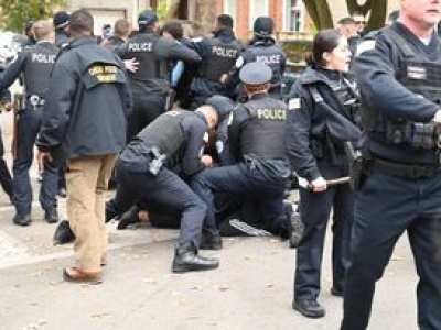 Obława w Chicago. Nieznany sprawca ostrzelał agentów straży granicznej