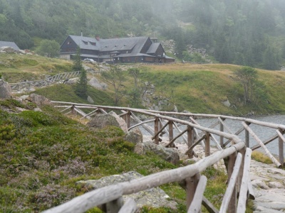 Jesienią nie ma tu miliona turystów. Dobre miejscówki na weekend solo lub z kimś