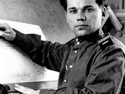 13 listopada 1947 Związek Radziecki zakończył prace nad AK-47