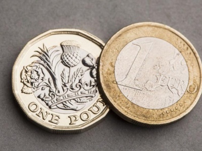 Kurs euro na krawędzi wyłamania. Funt najtańszy od 6 lat