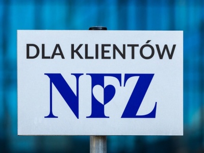 Podszywają się pod NFZ. Jest ważny komunikat do Polaków, na takie wiadomości muszą uważać