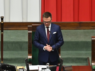 Szymon Hołownia żałuje rotacji na stanowisku marszałka sejmu „Musieliśmy robić bardzo duże ustępstwa”