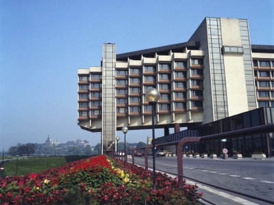 Najnowszy zabytek Krakowa. Betonowy kolos, który miał być symbolem Polski Gierka