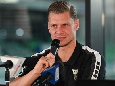 „Połączyć Kloppa i Tuchela”. Konferencja Łukasza Piszczka