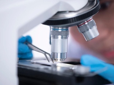 Naukowcy z Politechniki Gdańskiej pracują nad materiałem, który może zrewolucjonizować magazynowanie energii