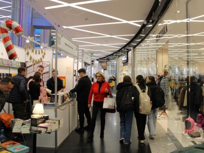 Trwają Świąteczne Targi Książki w Rzeszowie!