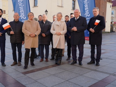 ’Halo, pan Doktor?’. Tarnowski PiS uderza w rząd