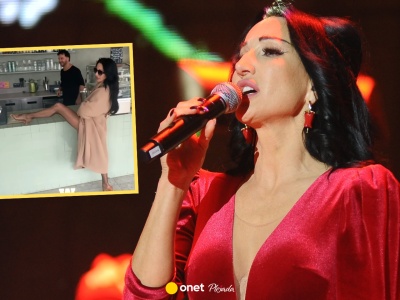 Justyna Steczkowska nagle odsłoniła nogę i postawiła na ladzie. 