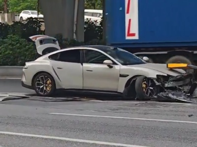 CHINY chcą ograniczyć czas przyspieszenia 0-100 km/h do co najmniej 5 sekund. Elektryki są dla ludzi zbyt dynamiczne?