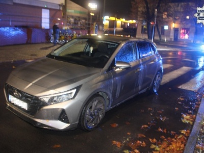 Radzionków. 72-latka potrącona na pasach. Policja wyjaśnia okoliczności zdarzenia