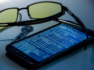 UE chce inwigilacji prywatnych wiadomości. Jest deklaracja wicepremiera