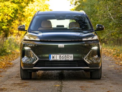 Geely Starray EM-i redefiniuje pojęcie komfortu i bezpieczeństwa. Jak technologia, wspierająca kierowcę sprawuje się w praktyce?