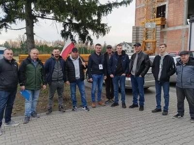 Rolnicy z Sochaczewa przyszli do posła. „U nas traktorzysta kosztuje 30 zł, na Ukrainie 2,50 zł. Tak się nie da”