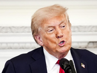 Prezydent Donald Trump znów krytykuje szefa Fed