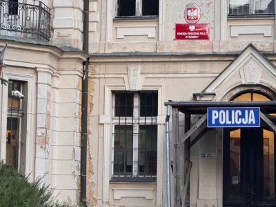 Policja za zamkniętymi drzwiami. Ujawniamy kulisy kontrowersyjnych wydarzeń