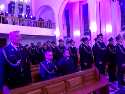 Gminne Zaduszki Strażackie w Łąkcie Górnej upamiętniły zmarłych druhów