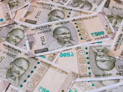 Demonetyzacja w Indiach: Szok, który wstrząsnął miliardem ludzi