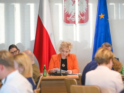 7,6 mld zł dla NFZ. Sejmowa Komisja Zdrowia przyjęła nowelizację Funduszu Medycznego