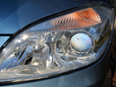 Darmowy przegląd świateł w Piotrkowie. Zadbaj o widoczność jesienią