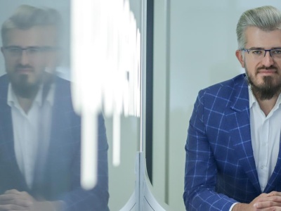 Nvidia tłumi obawy o bańkę AI. Ogromne inwestycje OpenAI i energia pozostają wyzwaniem