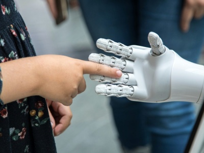 W krajach niezamożnych sztuczna inteligencja może być jedyną formą dostępu do medycyny  