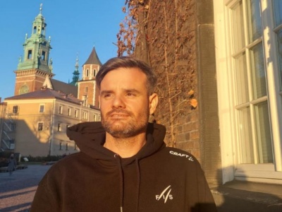 Płakał, gdy wybrał Polskę. O zwolnieniu przez Małysza dowiedział się z maila