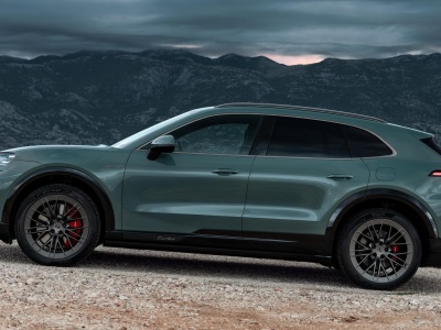 Te SUV-y mają ponad 1000 KM. Zaskoczy cię, jak mało mogą kosztować