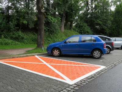 Pomarańczowe koperty już na ulicach. Ucieszą jednych, a innych mocno zirytują