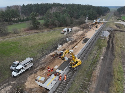 PLK SA odbudowują linię do Łomży
