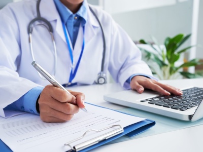 Rośnie zainteresowanie specjalizacją onkologiczną. Jesienią rozpocznie ją 91 młodych lekarzy