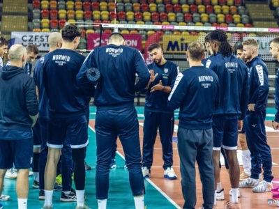 Siatkarze Norwida zmierzą się dziś na wyjeździe z PGE GiEK Skrą Bełchatów