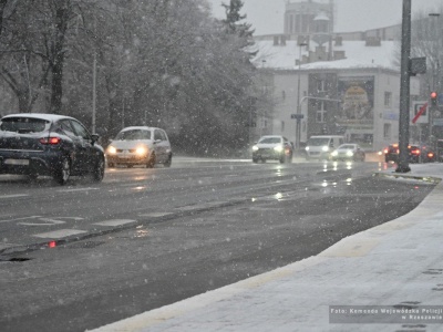 Trudne warunki na podkarpackich drogach. Apel o rozwagę