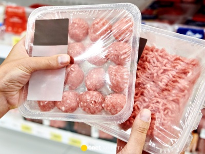 Gdzie wyrzucić opakowanie po mięsie? To powszechny błąd