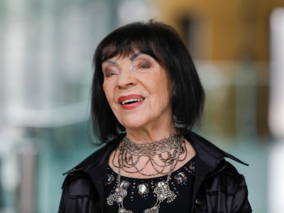 Ma 94 lata, ale wciąż koncertuje! Skąd bierze tyle sił?