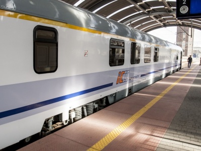 Trzy tygodnie w podróży. Najdłuższa linia kolejowa świata. Wiedzie też przez Polskę?