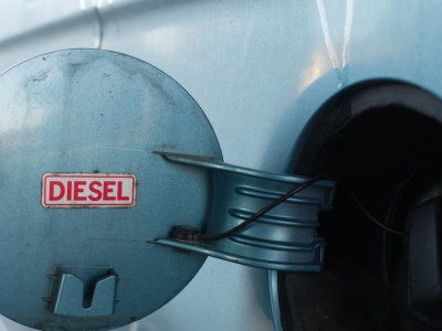 Jedno z paliw podrożało skokowo. To może być maksymalna cena w tym roku