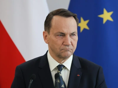 Sikorski: To nie nasza wojna? To proszę się zastanowić nad informacją, która właśnie do mnie dotarła