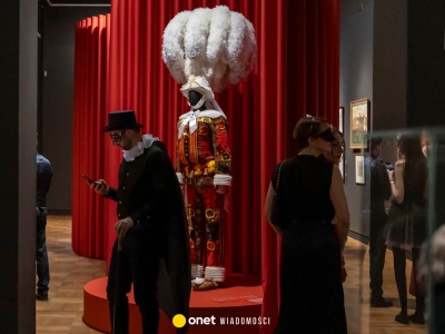 Czarny Piątek w Muzeum? 10 pomysłów, jak zamienić kupowanie na zwiedzanie!